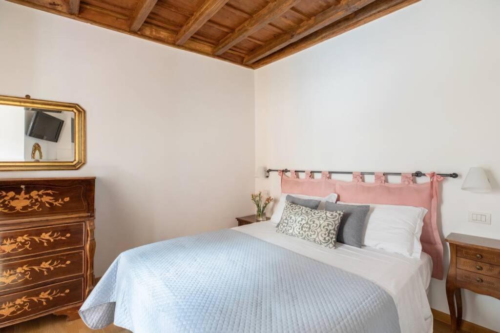 Iflat Via Del Corso Elegant Apartamento *