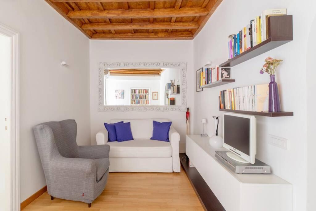 Apartamento Iflat Via Del Corso Elegant
